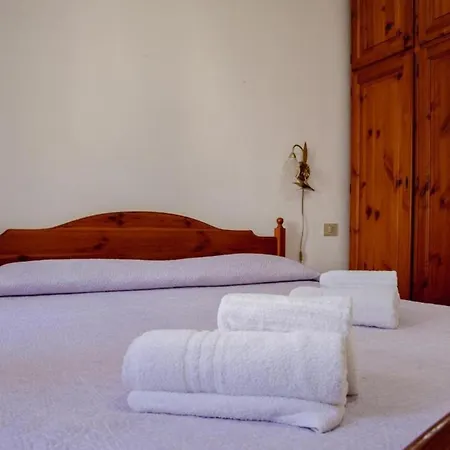 Ottiolu Vecchio Pozzo ポルト・オッティオル