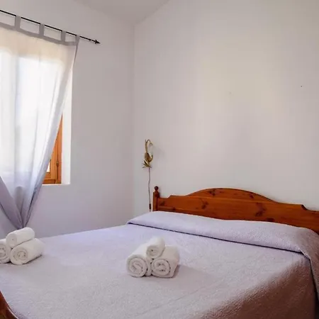 Ottiolu Vecchio Pozzo 3* ポルト・オッティオル