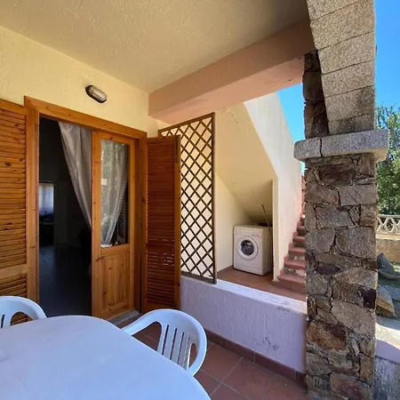 Ottiolu Vecchio Pozzo アパートホテル 3*