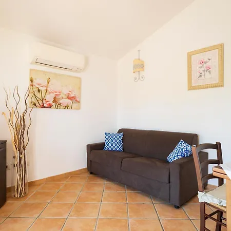 Ottiolu Vecchio Pozzo Aparthotel 3*