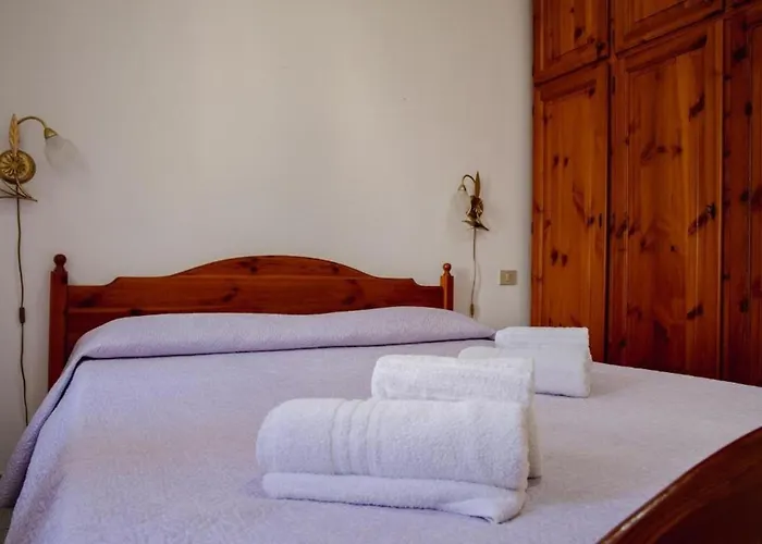 Ottiolu Vecchio Pozzo ポルト・オッティオル