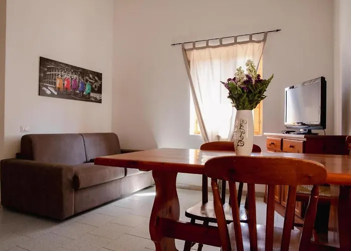 Ottiolu Vecchio Pozzo アパートホテル