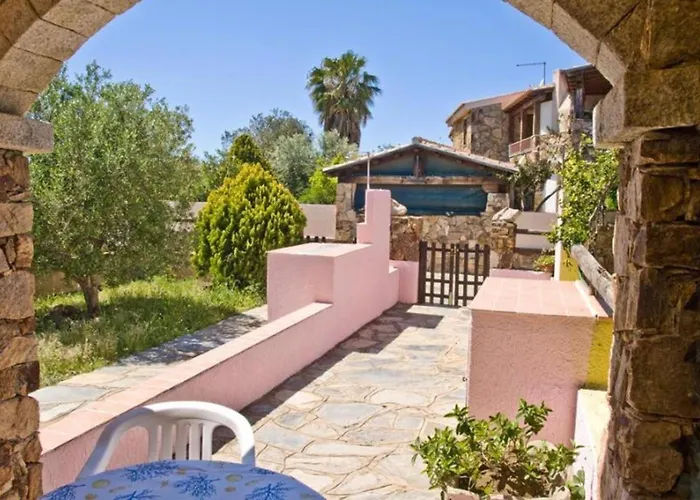 Ottiolu Vecchio Pozzo アパートホテル 3*